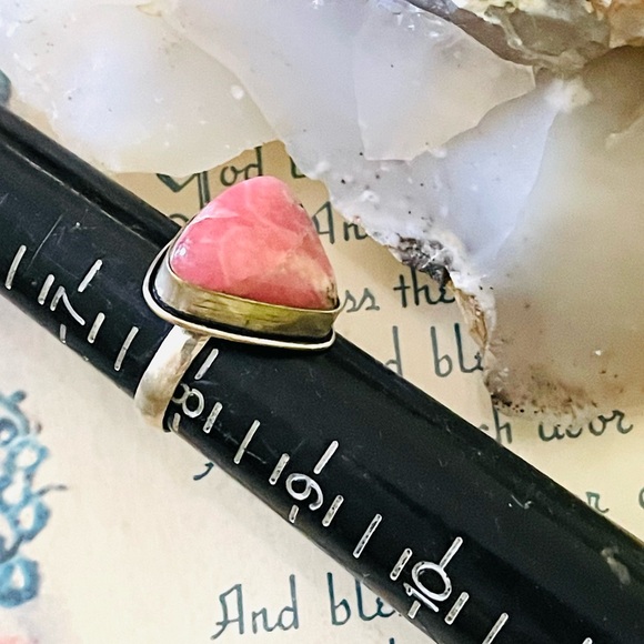 Artisan Rose Quartz Sterling Silver 925 Feminine Pink Handcrafted Ring SZ 8 - Picture 1 of 14